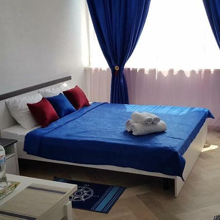 7 Days Apartments Апартаменты В Затоке 扎托卡 外观 照片