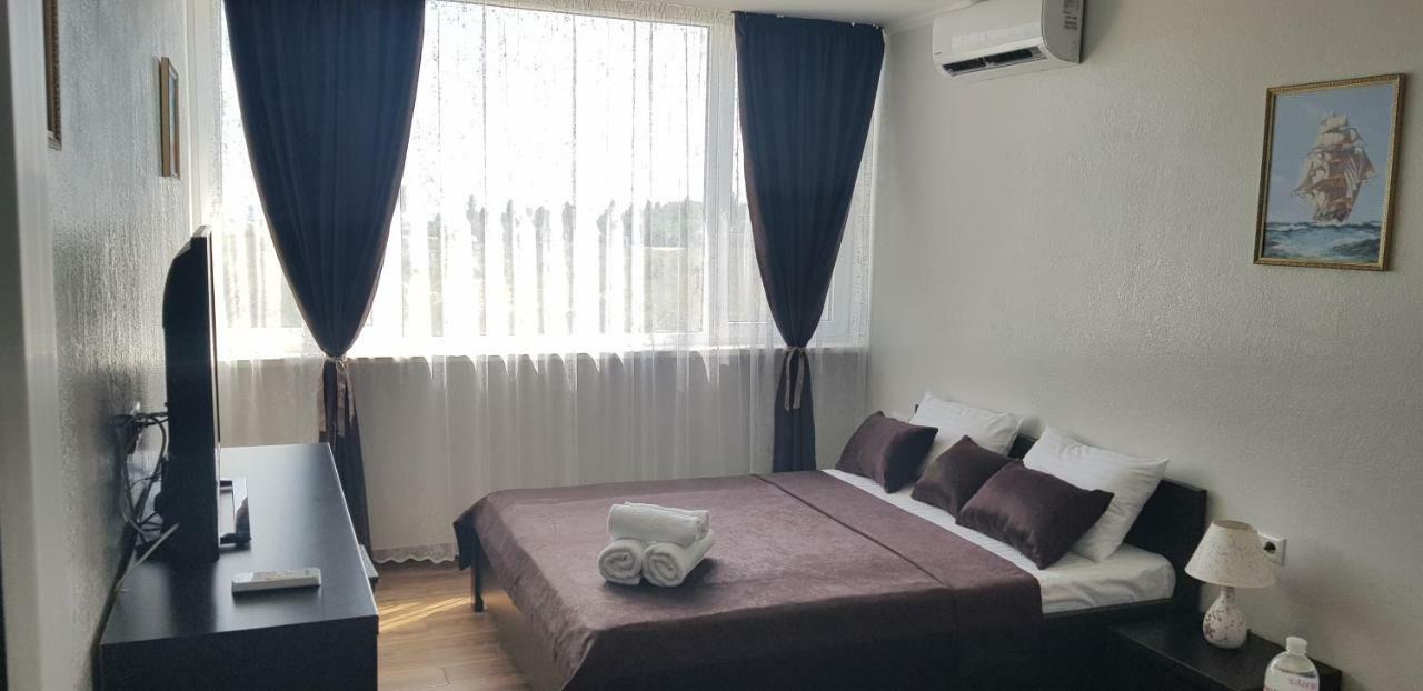 7 Days Apartments Апартаменты В Затоке 扎托卡 外观 照片